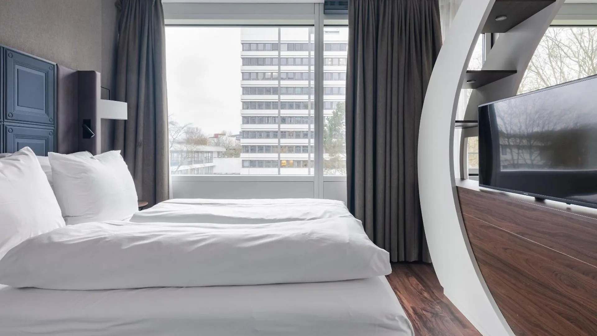 Numa Hamburg Fore
