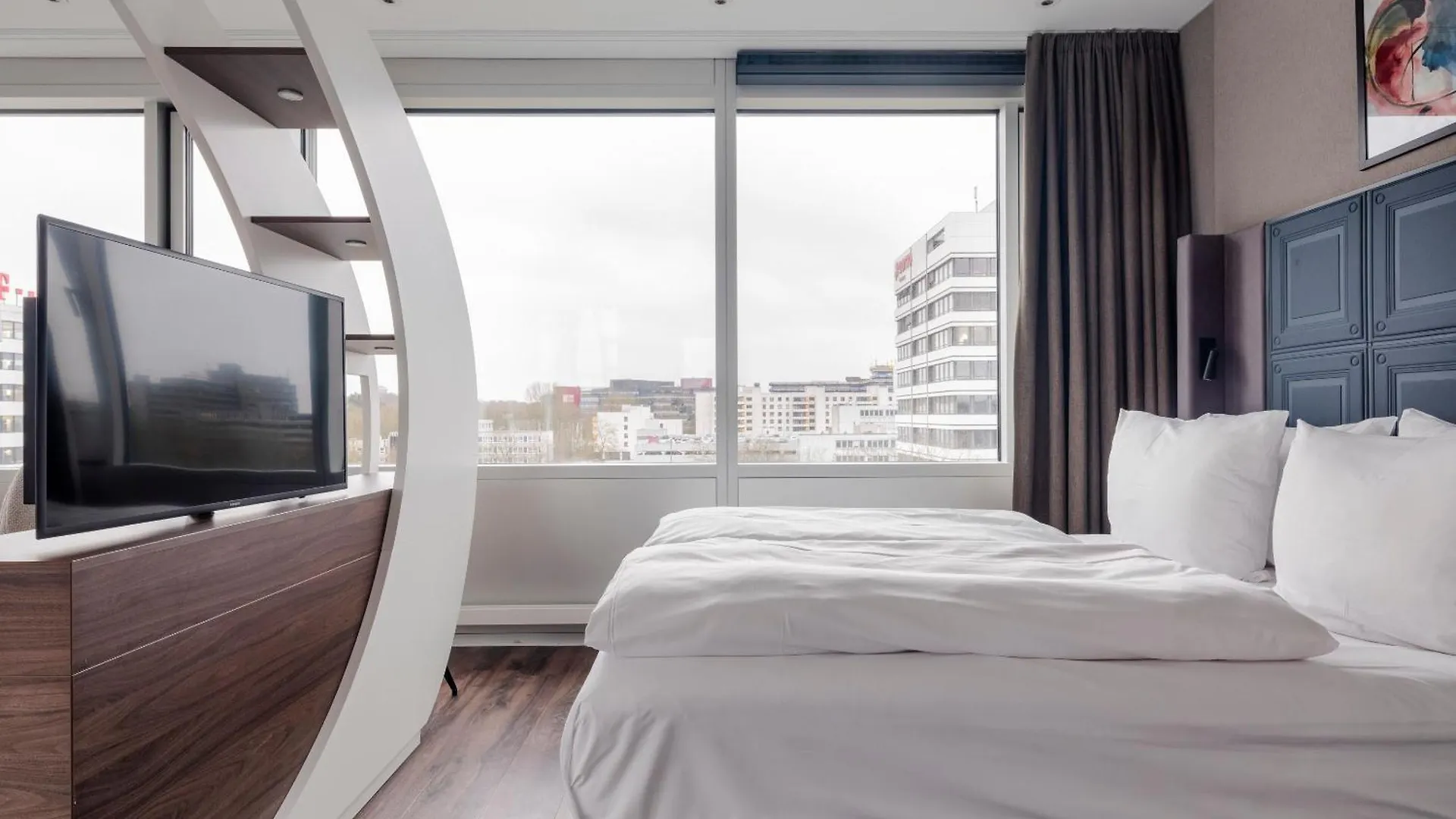 Numa Hamburg Fore 3*,